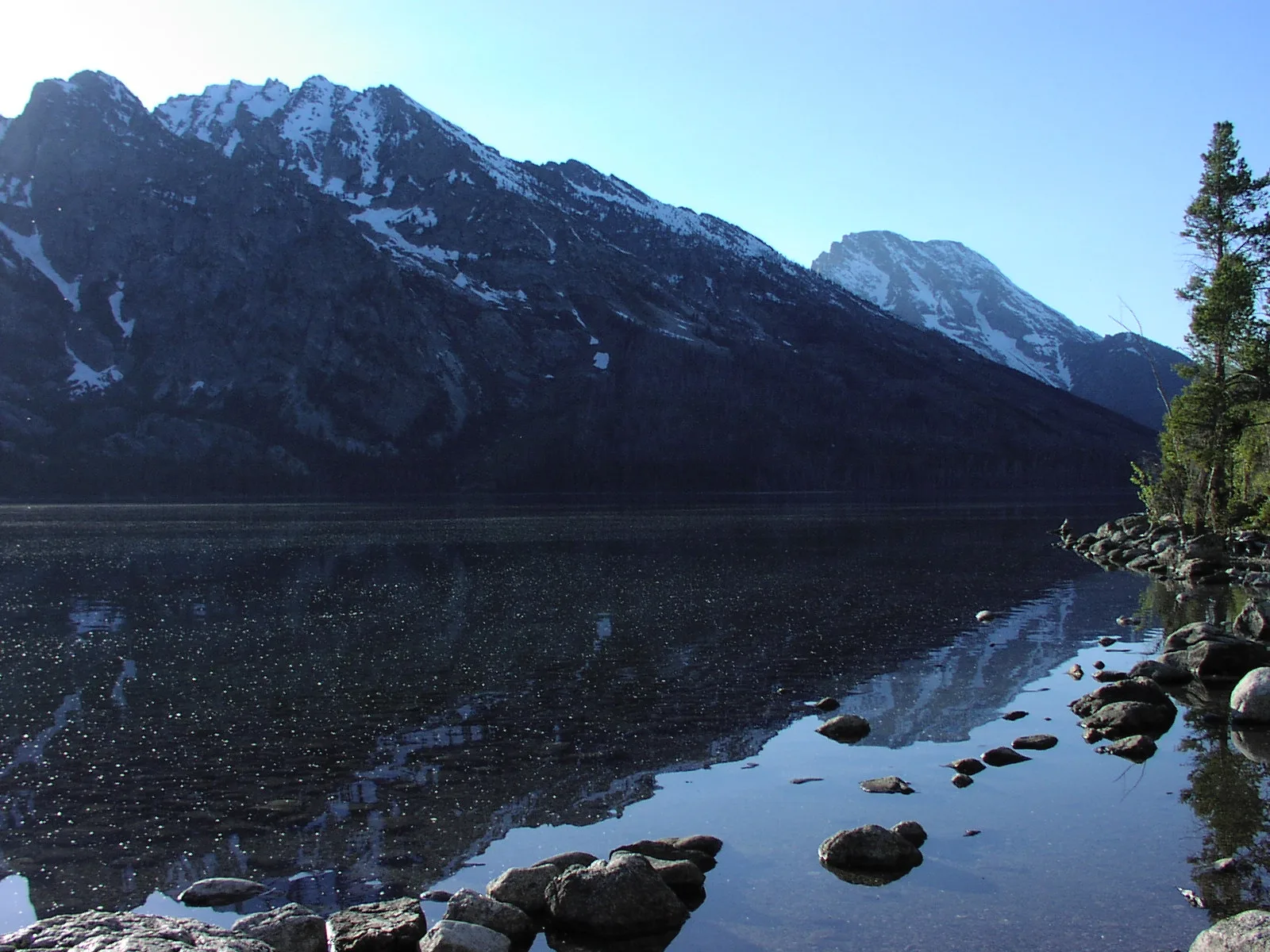 Jenny Lake with the Teton Range reflected on the water, Grand Teton National Park