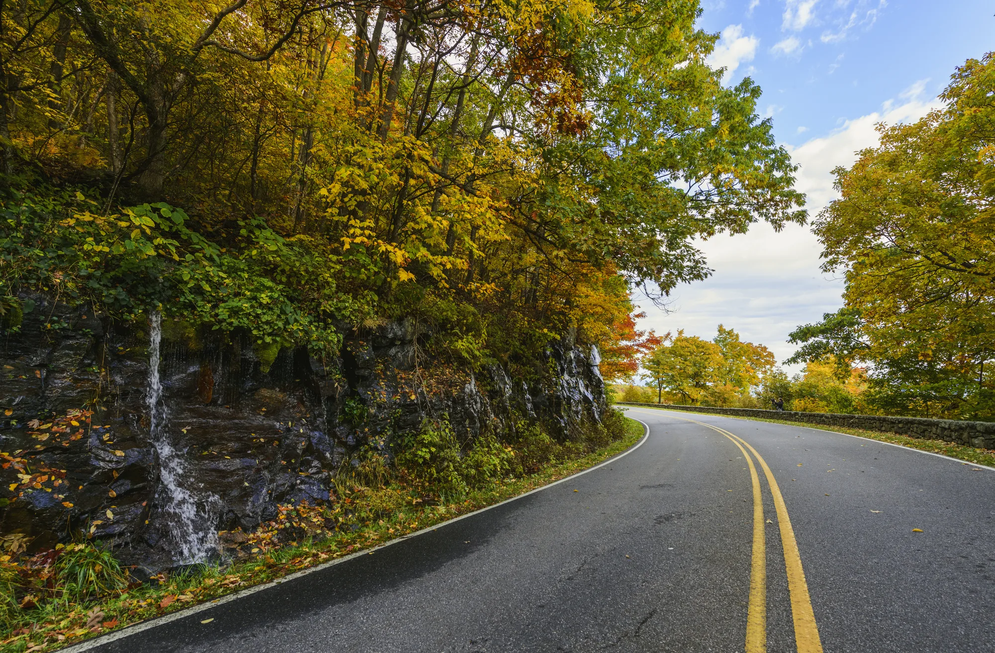 Skyline Drive along the Blue Ridge Mountains, Shenandoah National Park